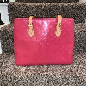 Louis Vuitton Pink Houston Vernis Purse